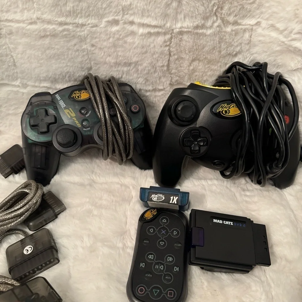 Mad Catz Original Xbox Wired Mad Catz Dual Force 2 Controller Mad Catz Remote